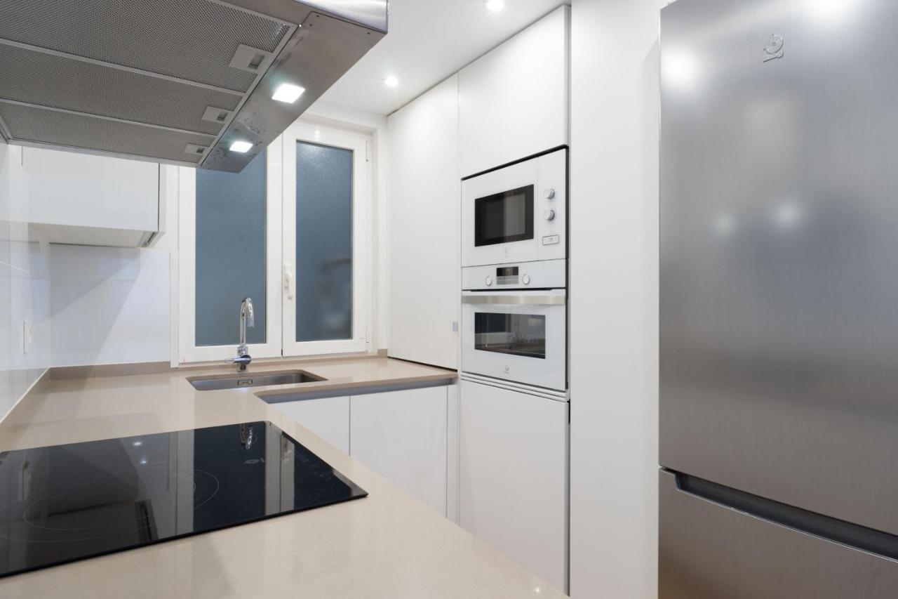 Arrasate Center - Iberorent Apartments ซานเซบาสเตียน ภายนอก รูปภาพ
